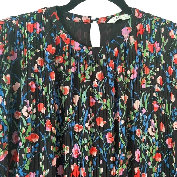 Zara Multicolor Floral Pleated “Annie” Mini Dress - Picture 6 of 15